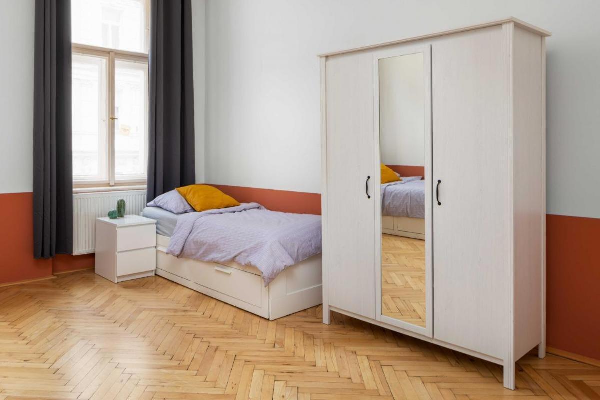 Letna Apartments Prague Ngoại thất bức ảnh